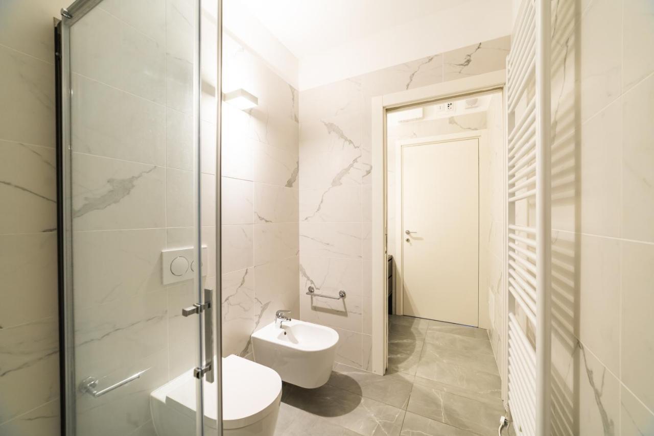 Moderno Bilocale 64Mq Con Parcheggio E Palestra Apartment มิลาน ภายนอก รูปภาพ
