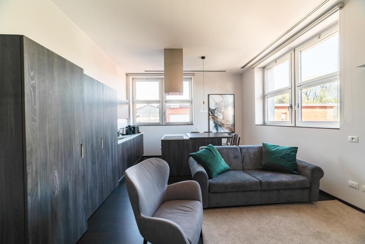 Moderno Bilocale 64Mq Con Parcheggio E Palestra Apartment มิลาน ภายนอก รูปภาพ