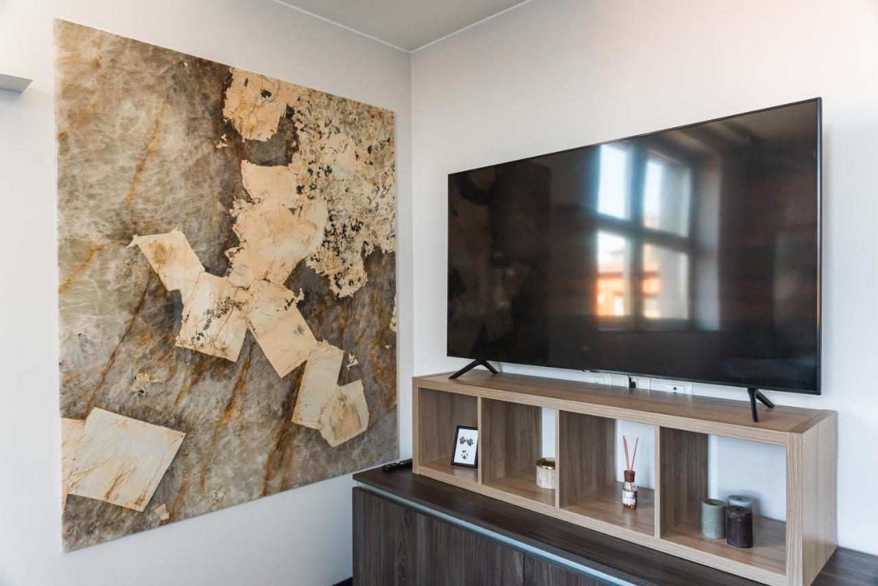 Moderno Bilocale 64Mq Con Parcheggio E Palestra Apartment มิลาน ภายนอก รูปภาพ